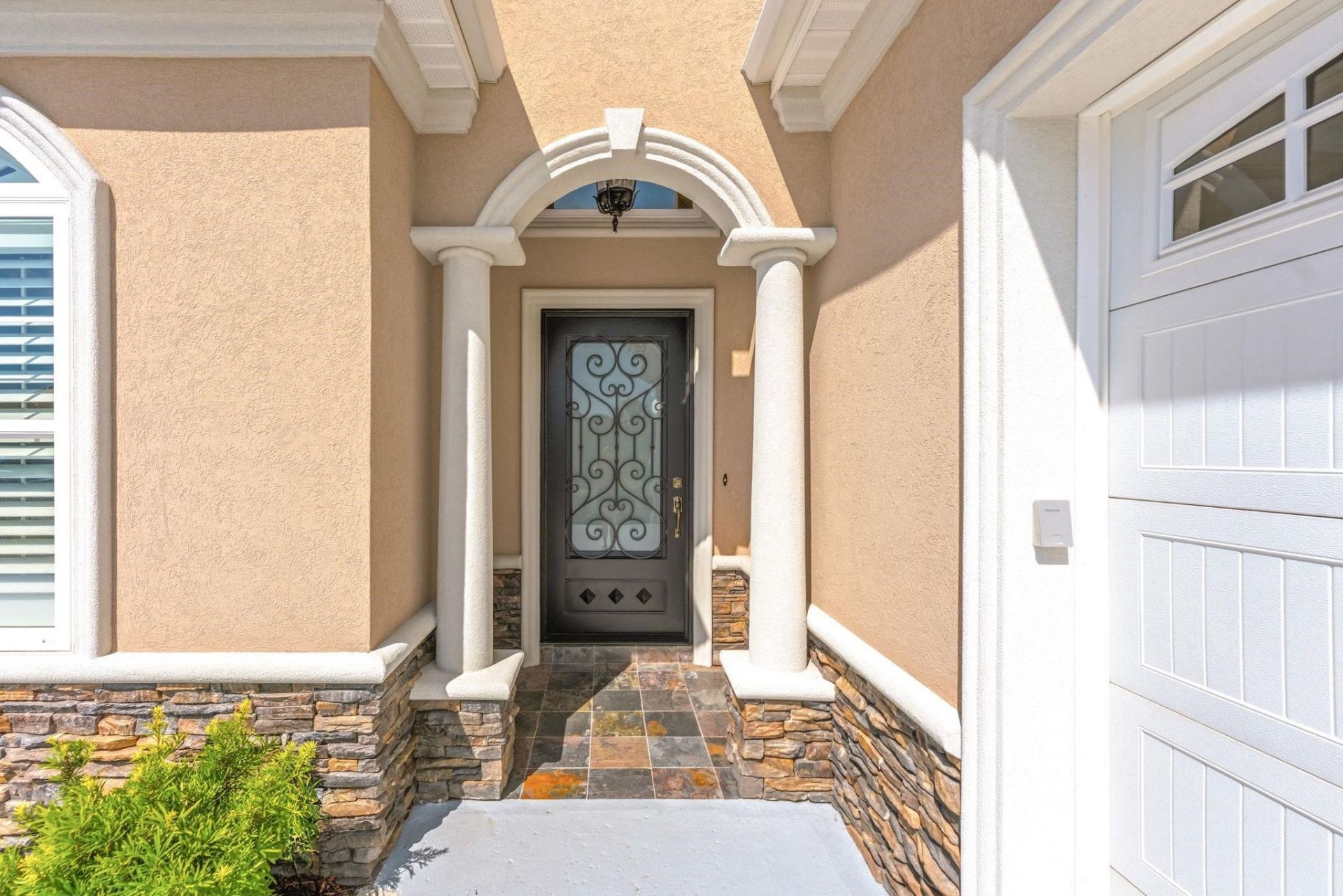 2117 Via Palma Dr. Photo 4