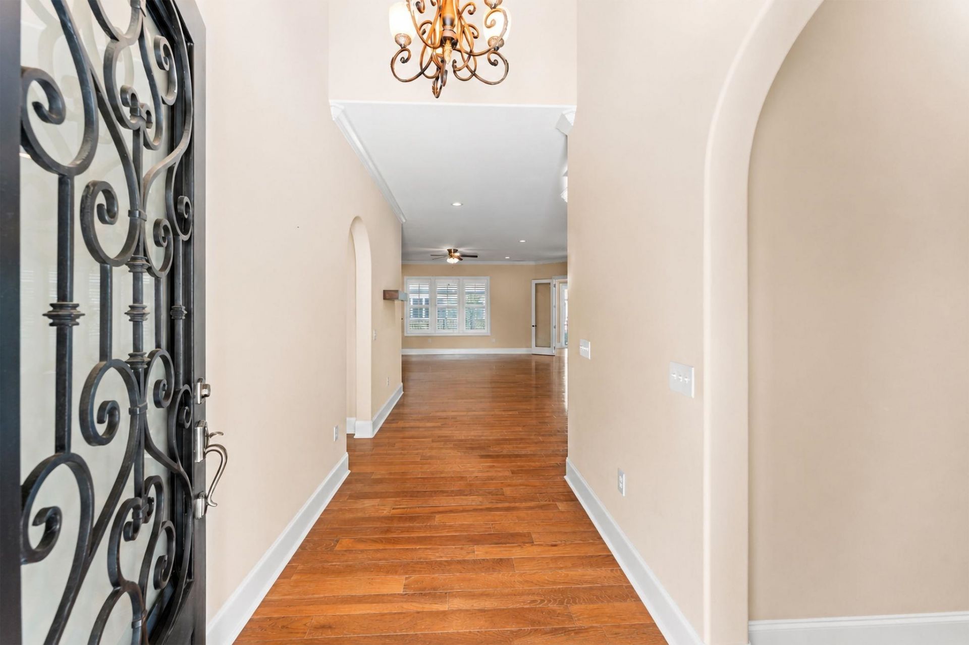 2117 Via Palma Dr. Photo 5
