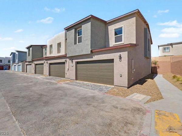 9653 Horseshoe Canyon Street , Las Vegas, NV 89178