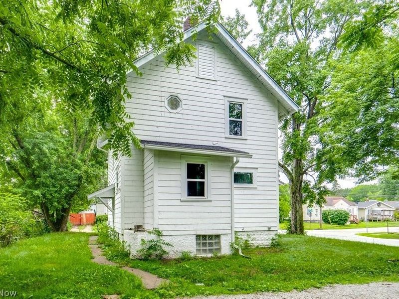 1225 Nestor Avenue, Akron, OH 44314 Photo 4