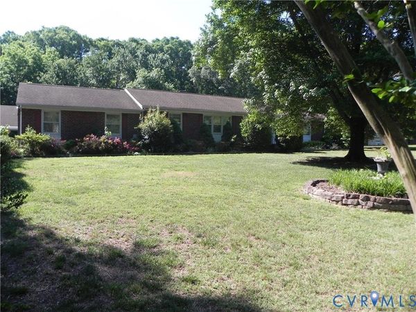 607 Dunkerry Lane , Sandston, VA 23150