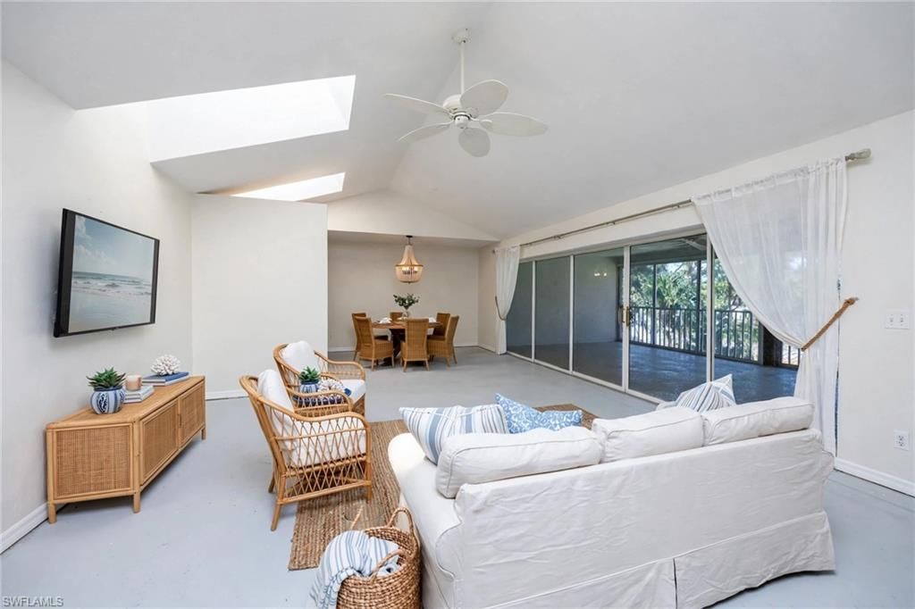 770 Waterford Dr, Unit 302, Naples, FL 34113 Photo