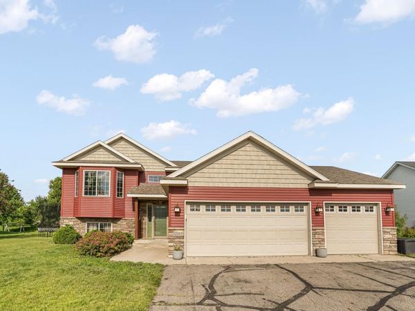 605 9th Avenue SW, Rice, MN 56367