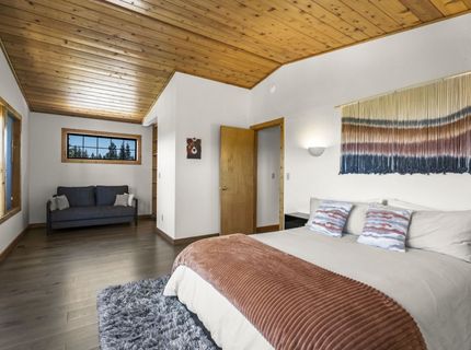 12486 Viking Way, Truckee, CA 96161 Photo