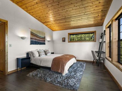 12486 Viking Way, Truckee, CA 96161 Photo
