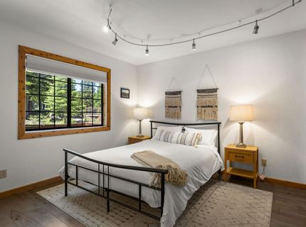 12486 Viking Way, Truckee, CA 96161 Photo