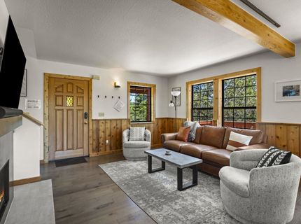 12486 Viking Way, Truckee, CA 96161 Photo