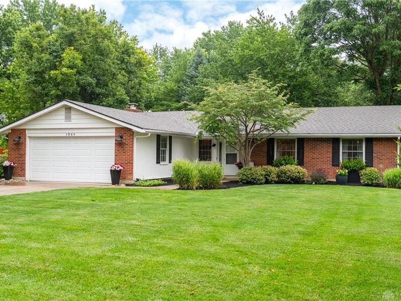 1544 Edenwood Drive, Beavercreek, OH 45434 Photo 1