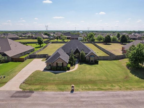11800 Pamalos Trail, Oklahoma City, OK 73173