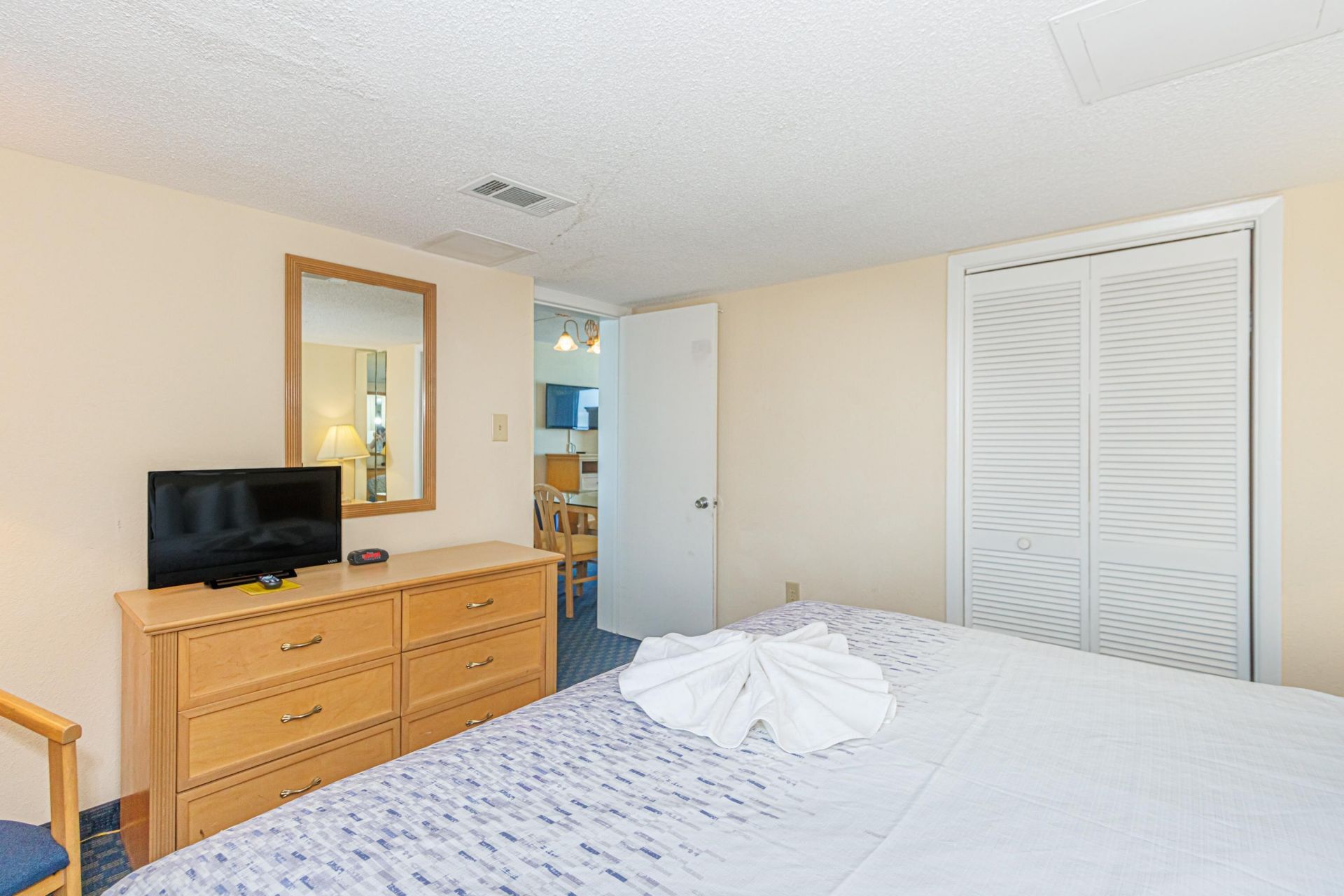 1304 N Ocean Blvd.  Photo 17