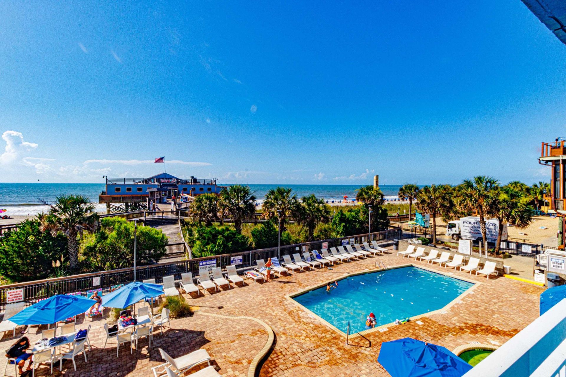 1304 N Ocean Blvd.  Photo 4