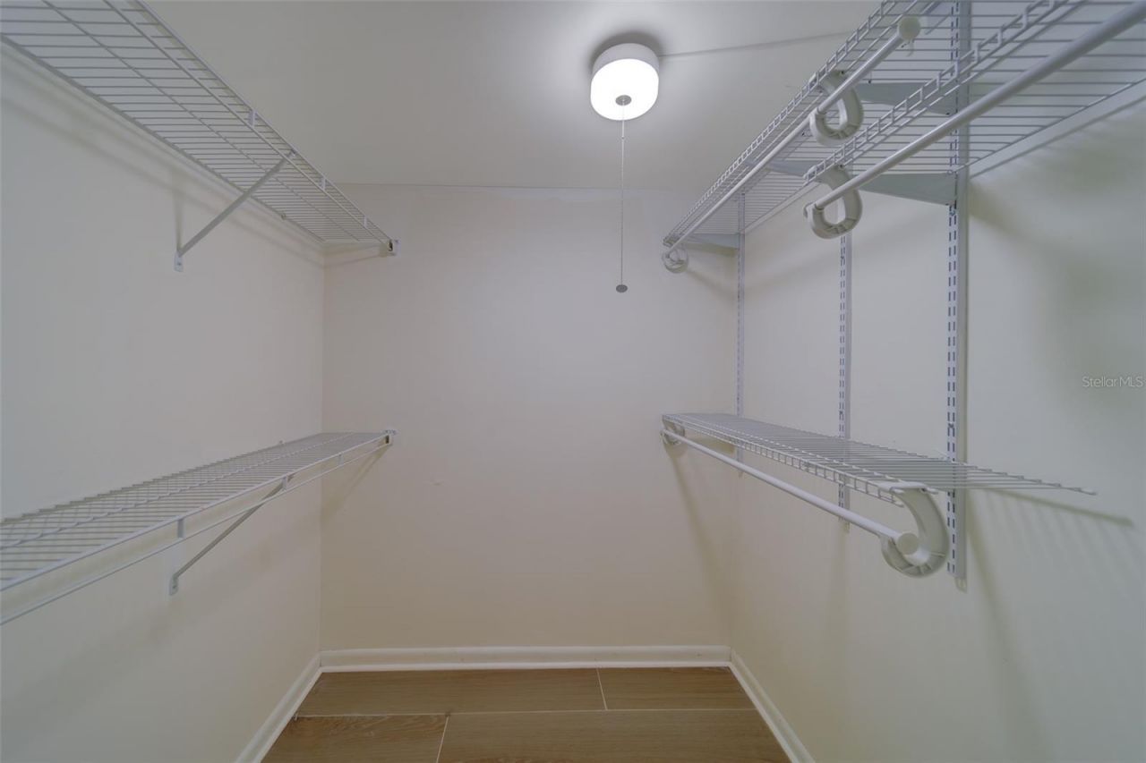 890 N Village Drive N, Unit 103, Saint Petersburg, FL 33716 Photo