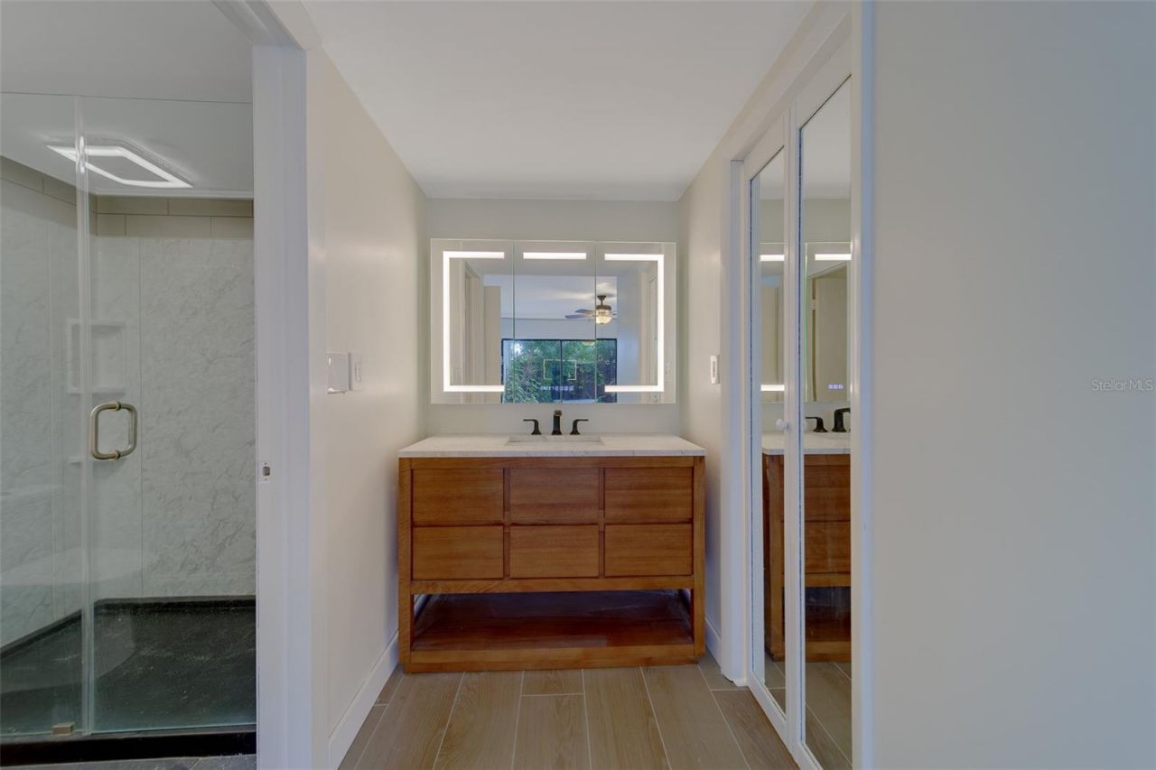 890 N Village Drive N, Unit 103, Saint Petersburg, FL 33716 Photo
