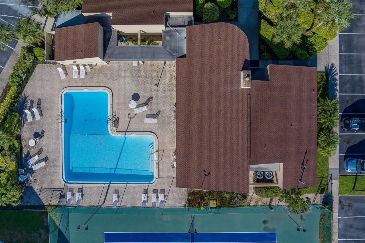 890 N Village Drive N, Unit 103, Saint Petersburg, FL 33716 Photo
