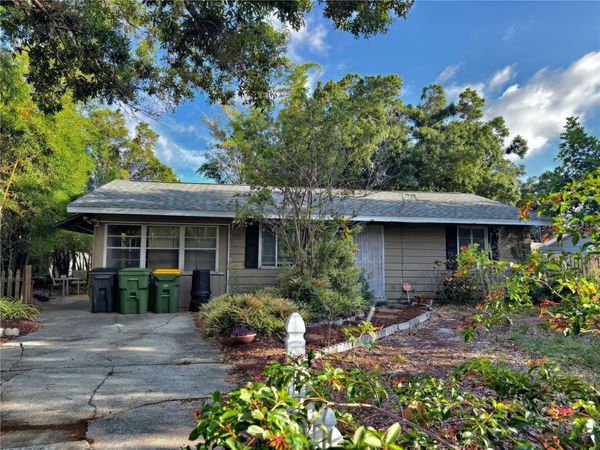 566 S PELICAN DRIVE , SARASOTA, FL 34237