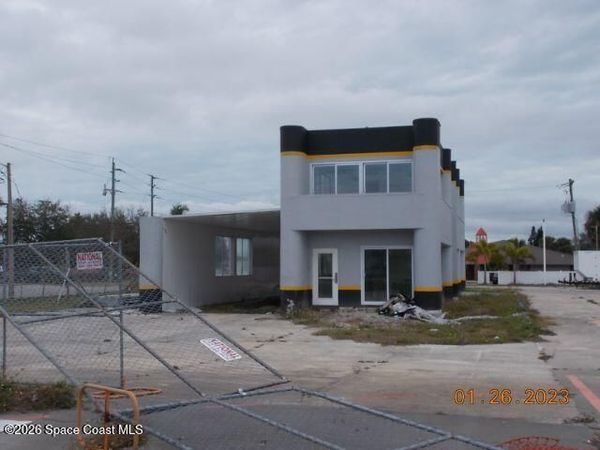 890 N Courtenay Parkway , Merritt Island, FL 32953