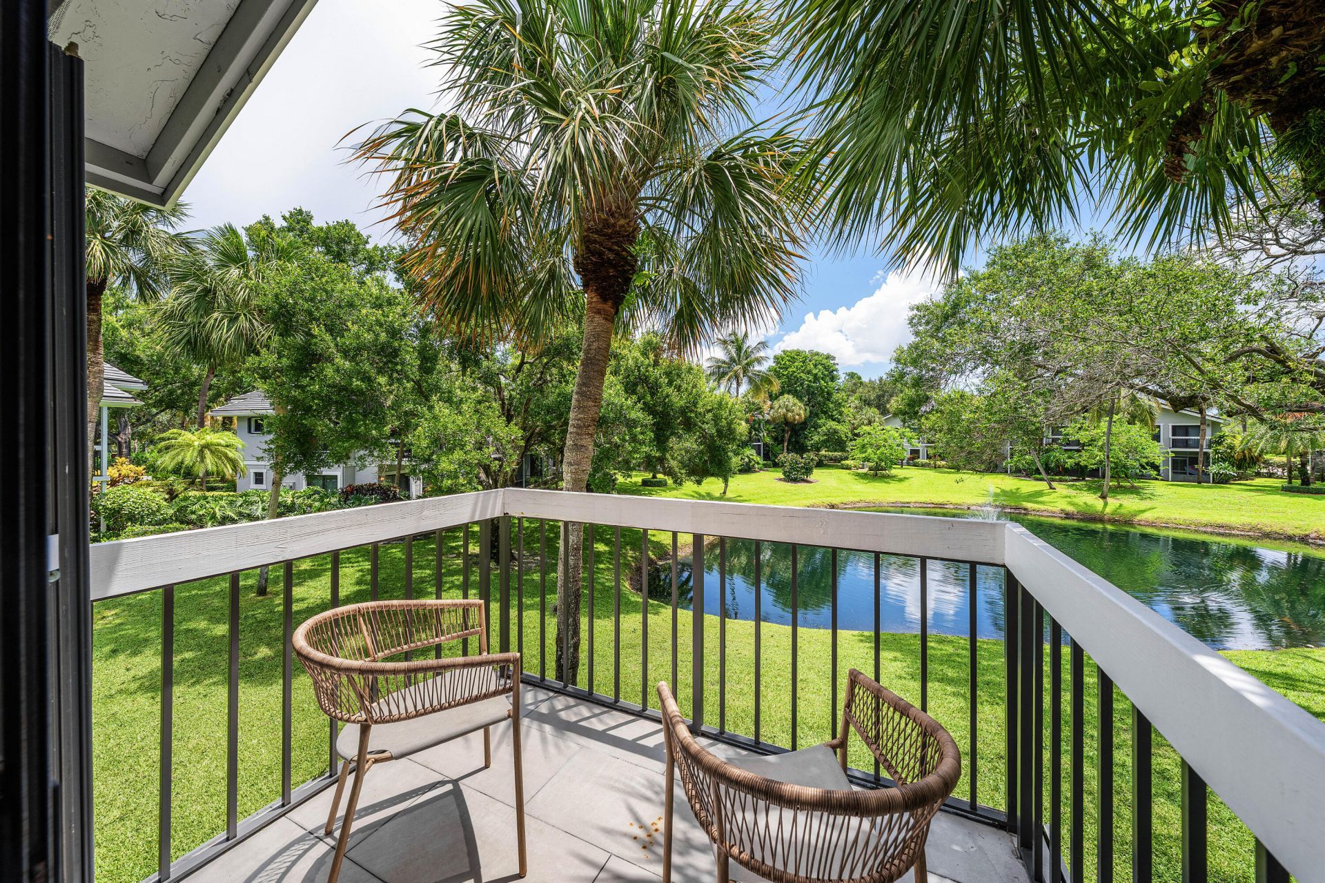 11863 Wimbledon Circle, Unit 504, Wellington, FL 33414 Photo