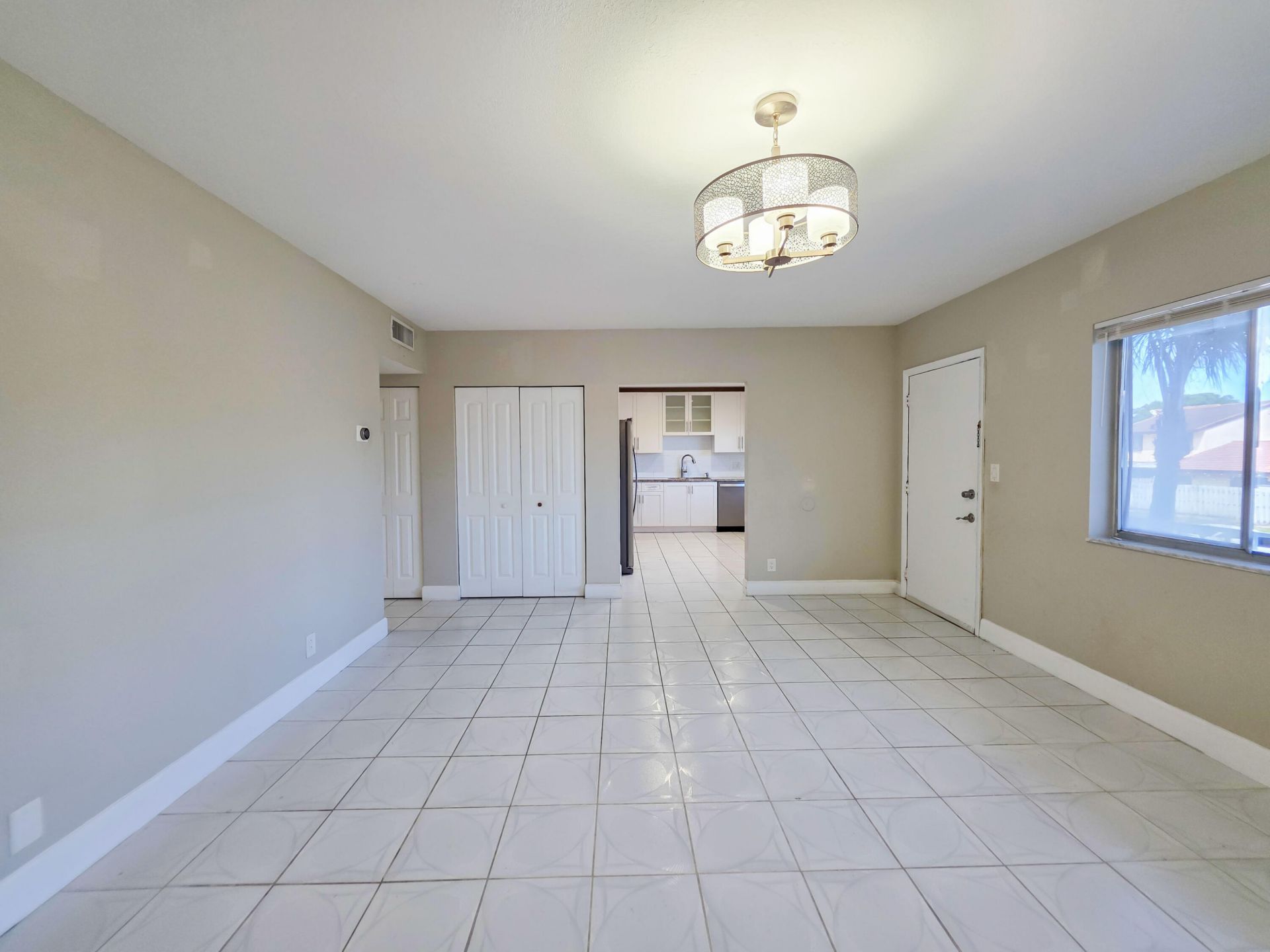 6289 Lear Drive, Unit 203, Lake Worth, FL 33462 Photo
