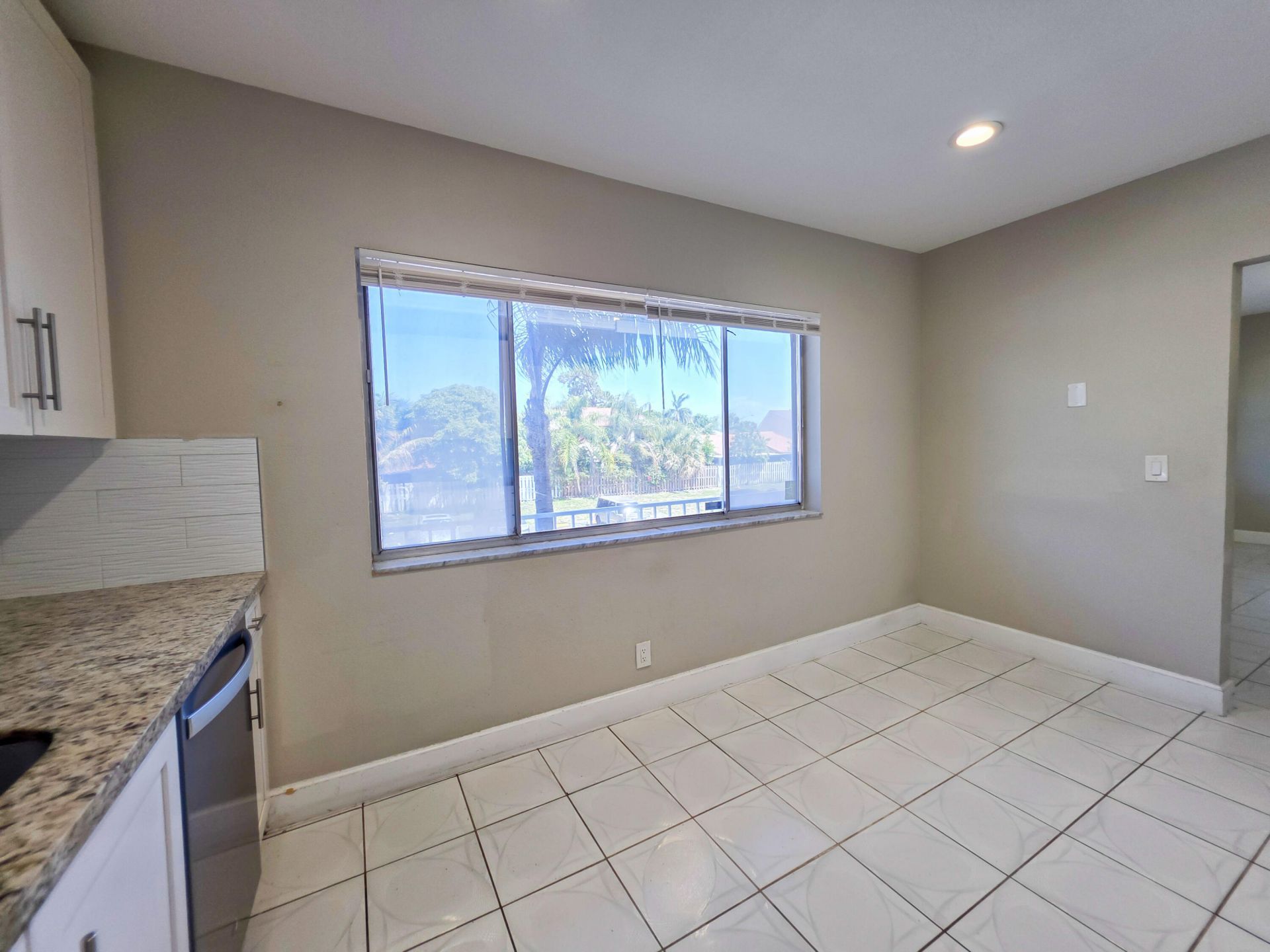 6289 Lear Drive, Unit 203, Lake Worth, FL 33462 Photo