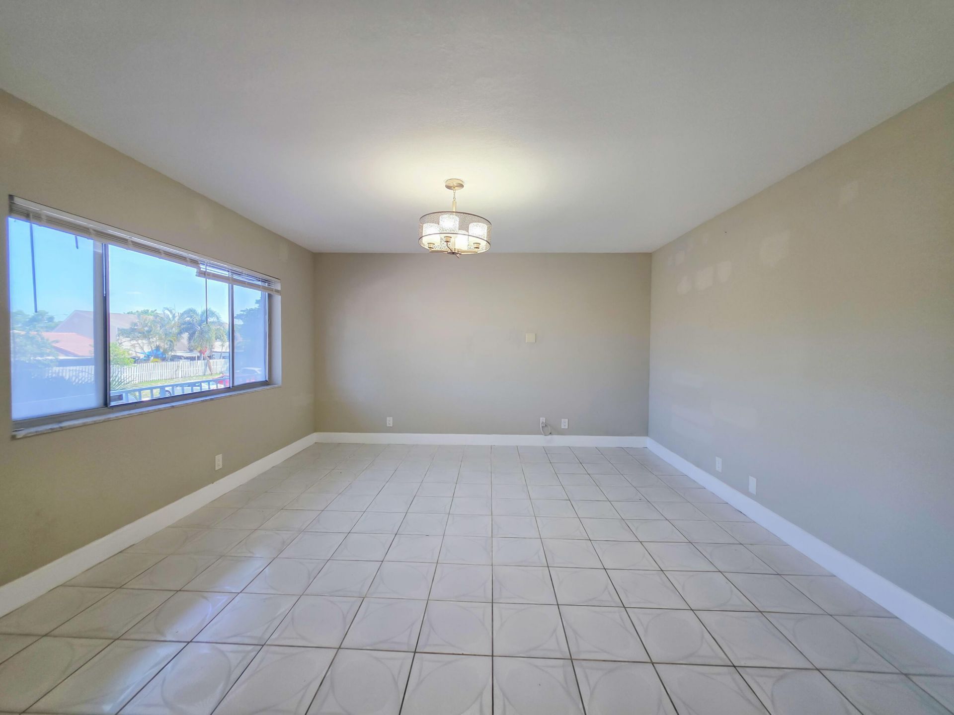 6289 Lear Drive, Unit 203, Lake Worth, FL 33462 Photo