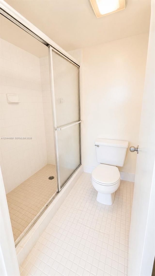 12900 SW 13th St , Unit 413E, Pembroke Pines, FL 33027 Photo
