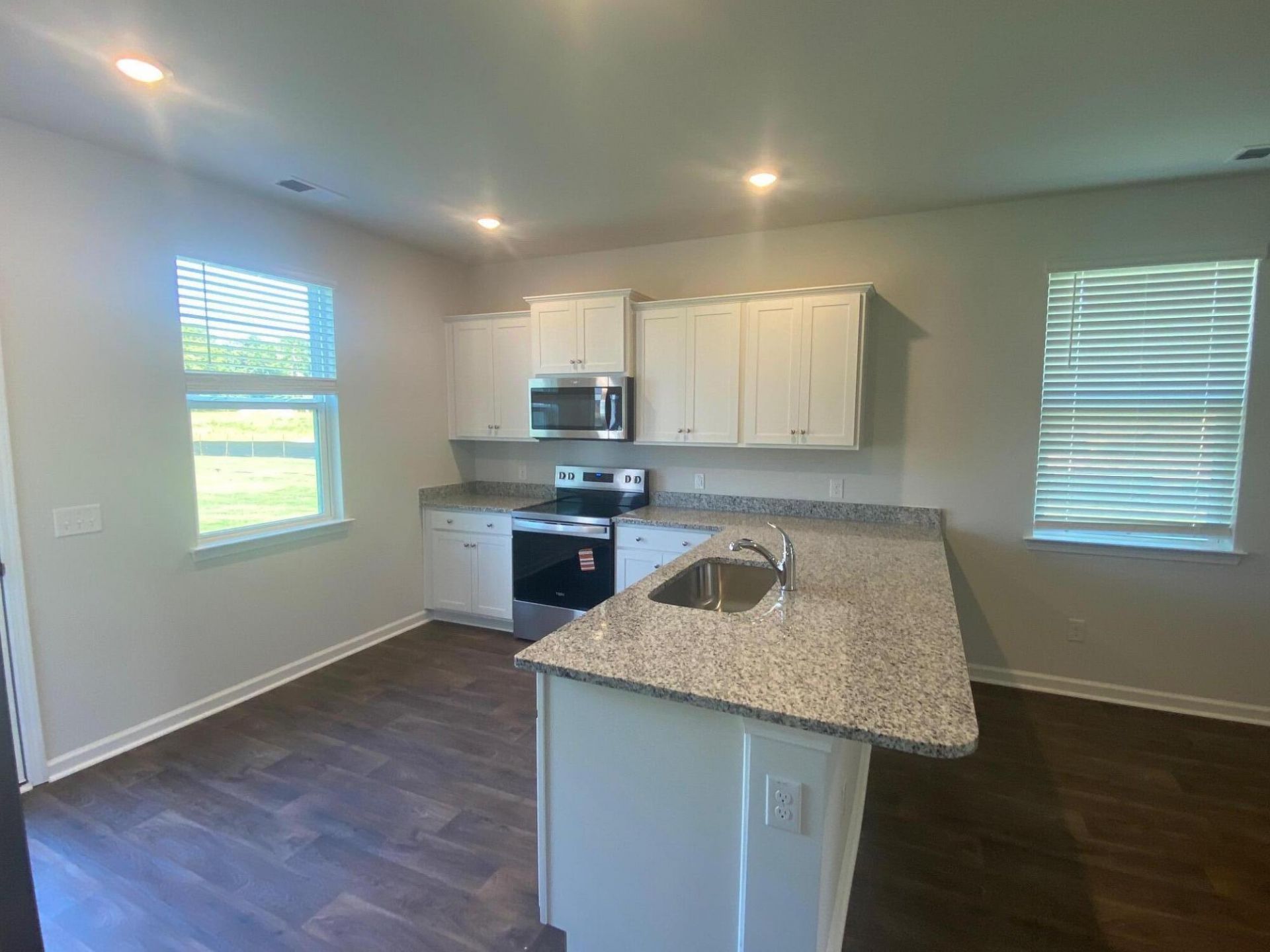 1064 Refuge Way Photo 7