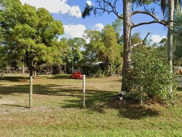 6941 Eastwood Acres RD , FORT MYERS, FL 33905