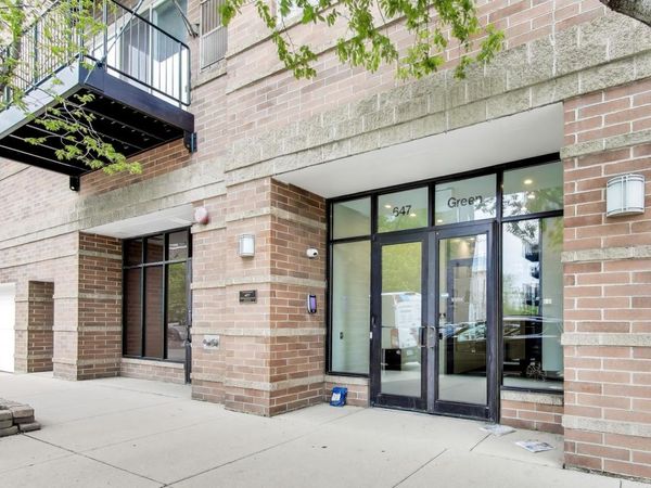 647 N Green Street , Unit 301, Chicago, IL 60642