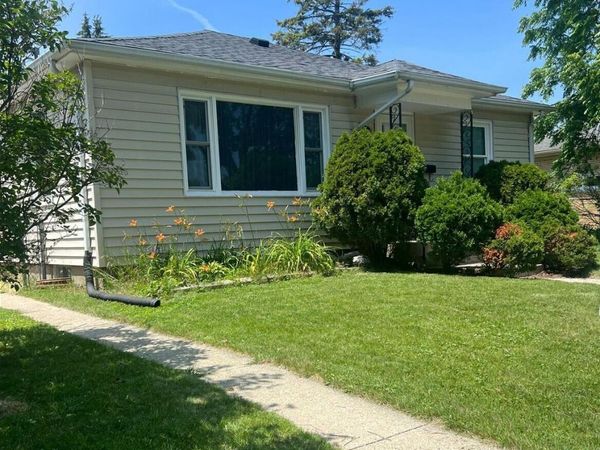 3438 9th Ave, Racine, WI 53402