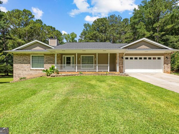186 Lincoln Road, Tyrone, GA 30290