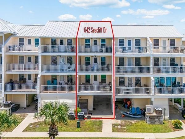 642 Seacliff Drive , Unit C-17, Cape San Blas, FL 32456