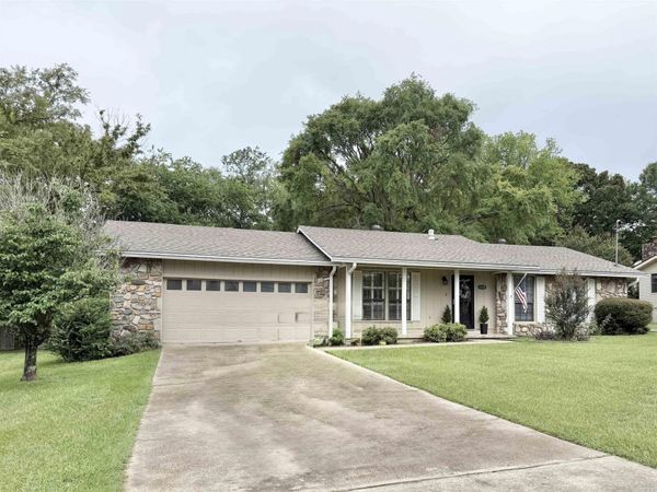 1155 Burchwood Bay Road , Hot Springs, AR 71913