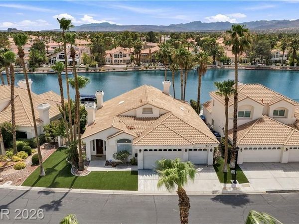 2933 Harbor Cove Drive, Las Vegas, NV 89128