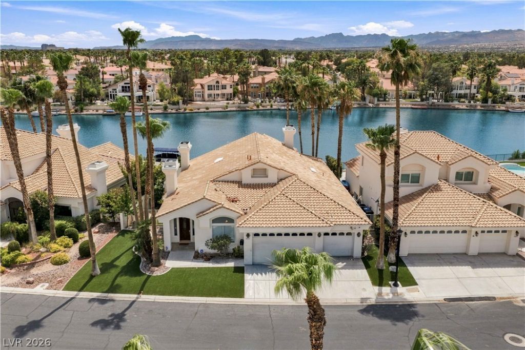 2933 Harbor Cove Drive, Las Vegas, NV 89128