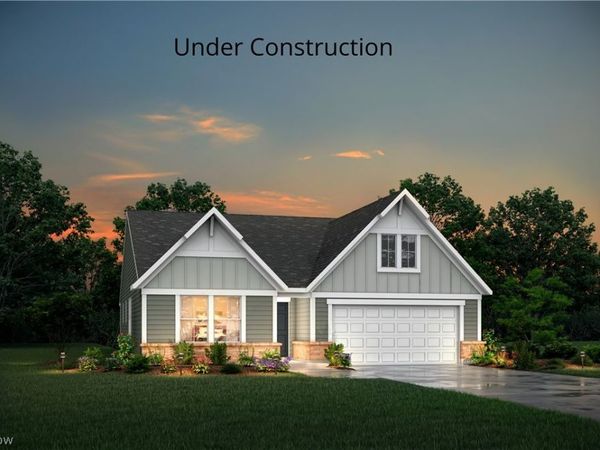 824 Colesbourne Circle , Green, OH 44685