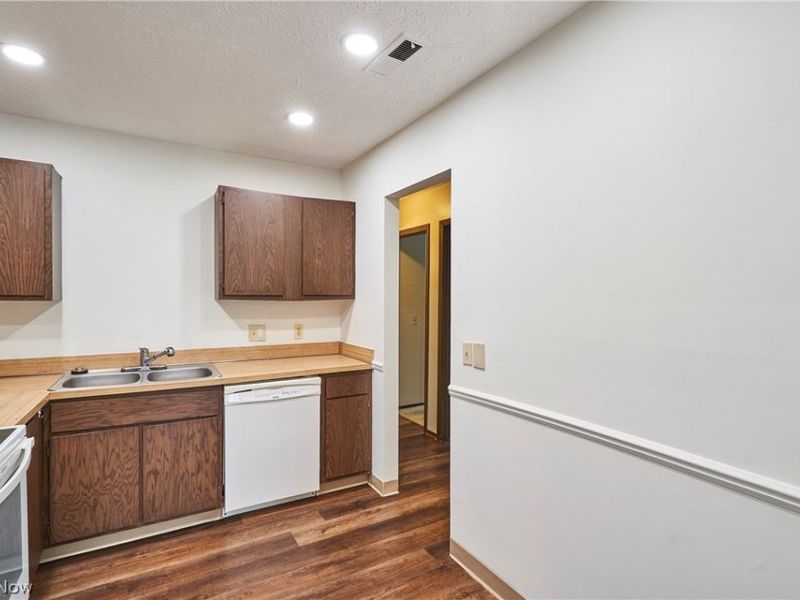939 Kirkwall Drive, Copley, OH 44321 Photo 15