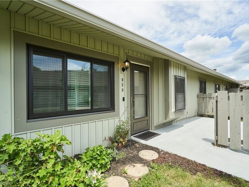 939 Kirkwall Drive, Copley, OH 44321 Photo 5