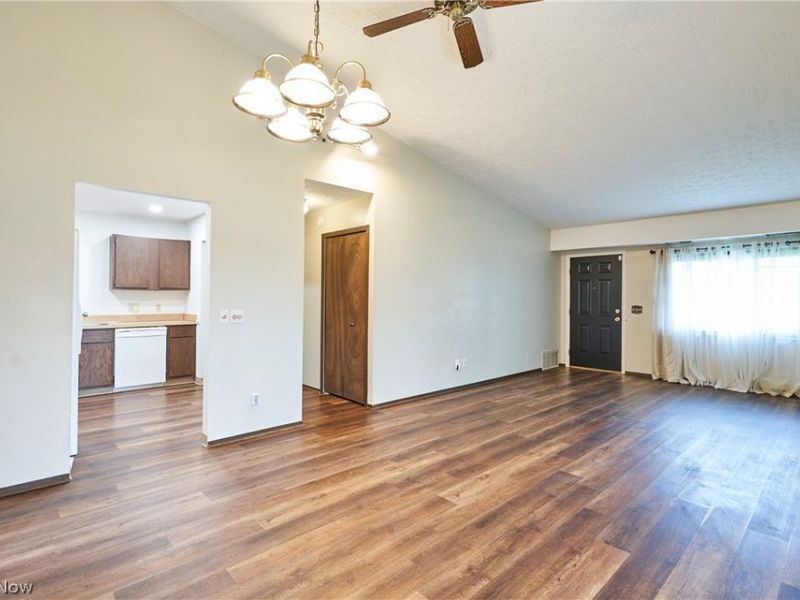 939 Kirkwall Drive, Copley, OH 44321 Photo 8