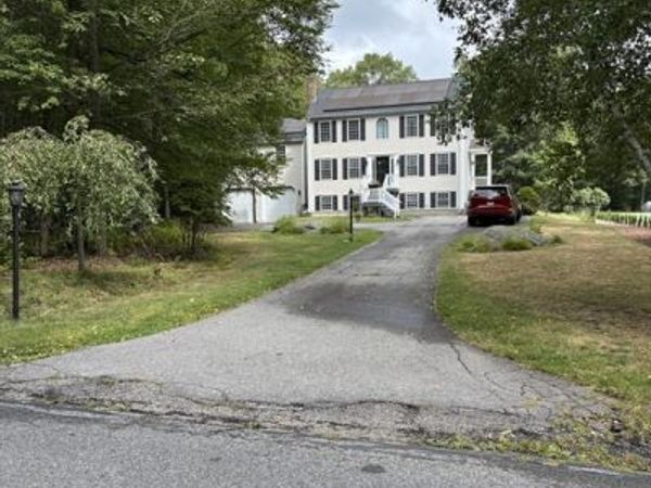 810 Tremont St, Dighton, MA 02764