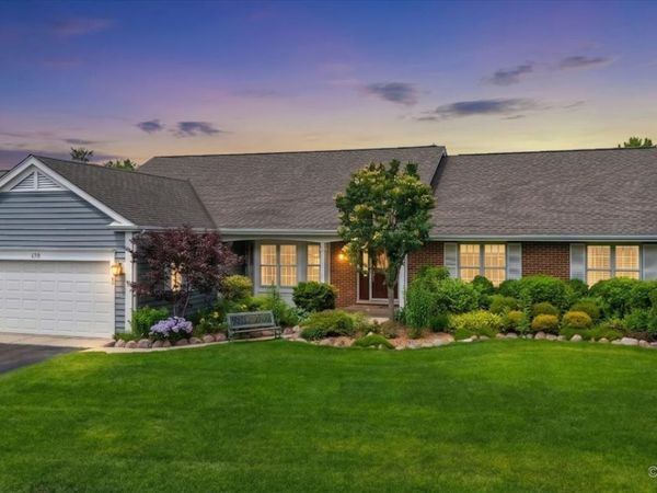 178 Old Wick Lane , Inverness, IL 60067
