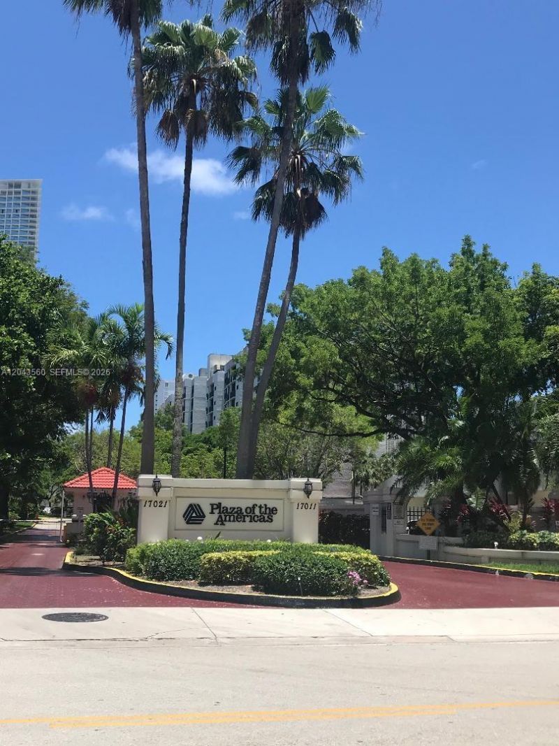 16909 N Bay Rd , Unit 508, Sunny Isles Beach, FL 33160 Photo