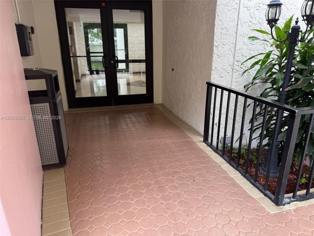 16909 N Bay Rd , Unit 508, Sunny Isles Beach, FL 33160 Photo