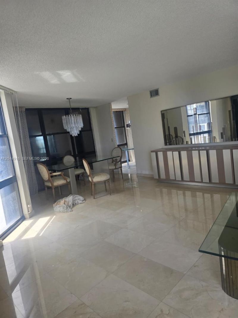 1901 Brickell Ave, Unit B1614, Miami, FL 33129 Photo