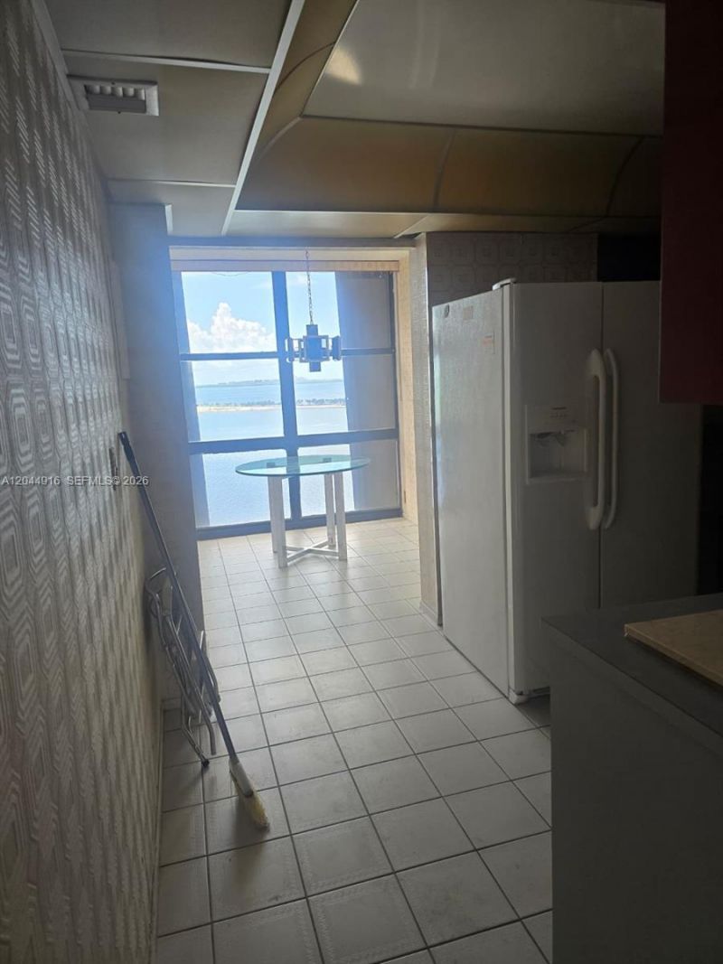1901 Brickell Ave, Unit B1614, Miami, FL 33129 Photo