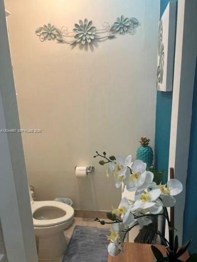16102 Emerald Estates Dr, Unit 235, Weston, FL 33331 Photo