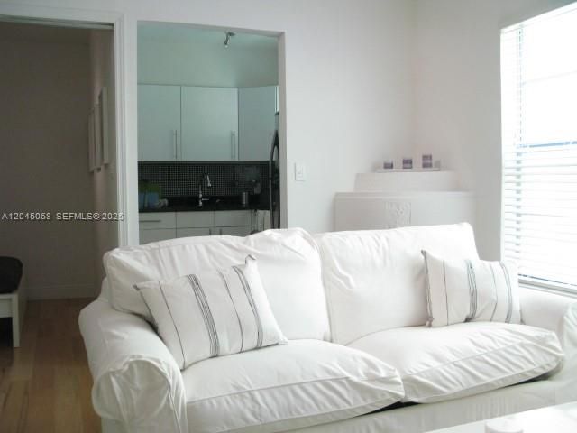 936 Pennsylvania Ave , Unit 203, Miami Beach, FL 33139 Photo