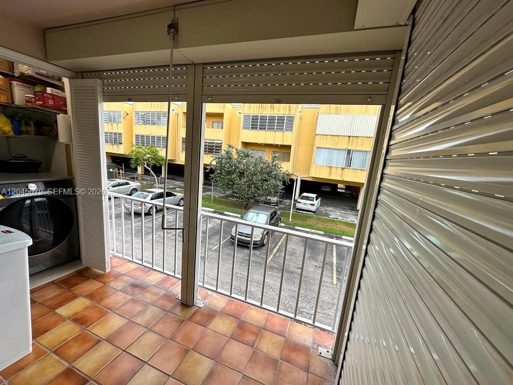 1560 W 46th St , Unit 228, Hialeah, FL 33012 Photo