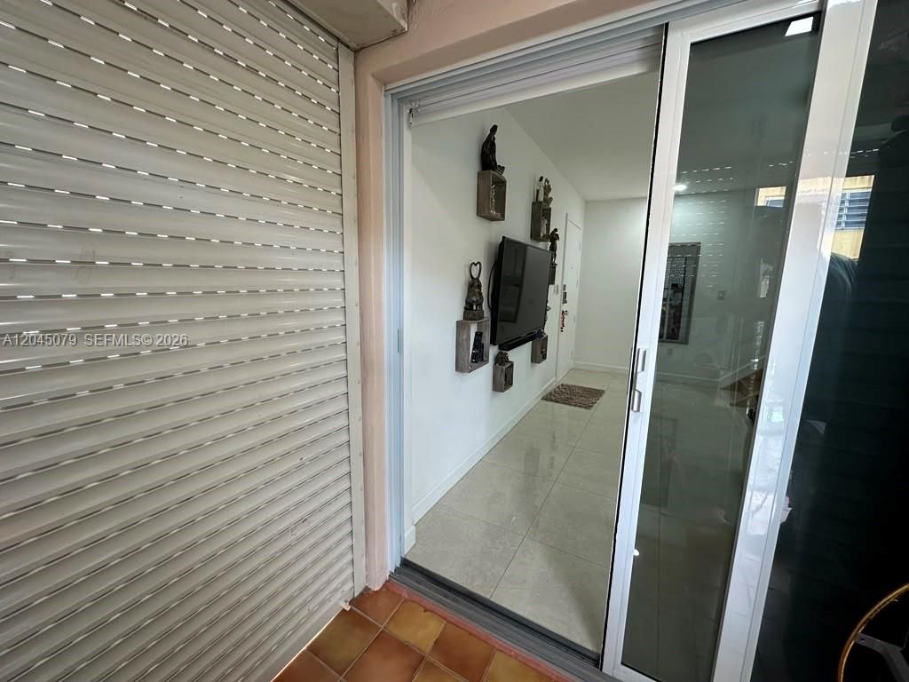 1560 W 46th St , Unit 228, Hialeah, FL 33012 Photo