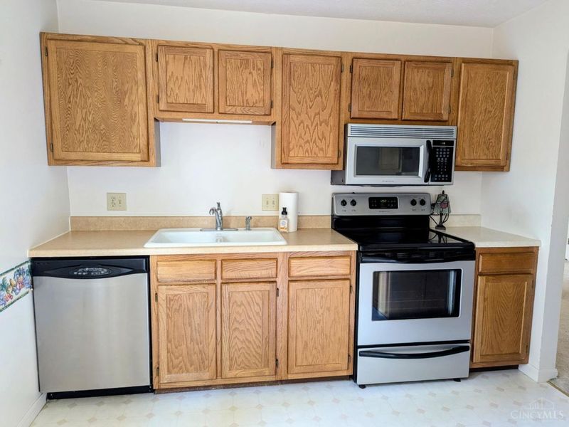 225 Morgans Way, Unit 43, Harrison, OH 45030 Photo 8