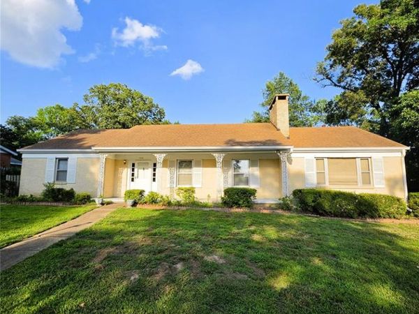 1406 Rosedale Lane, Poplar Bluff, MO 63901